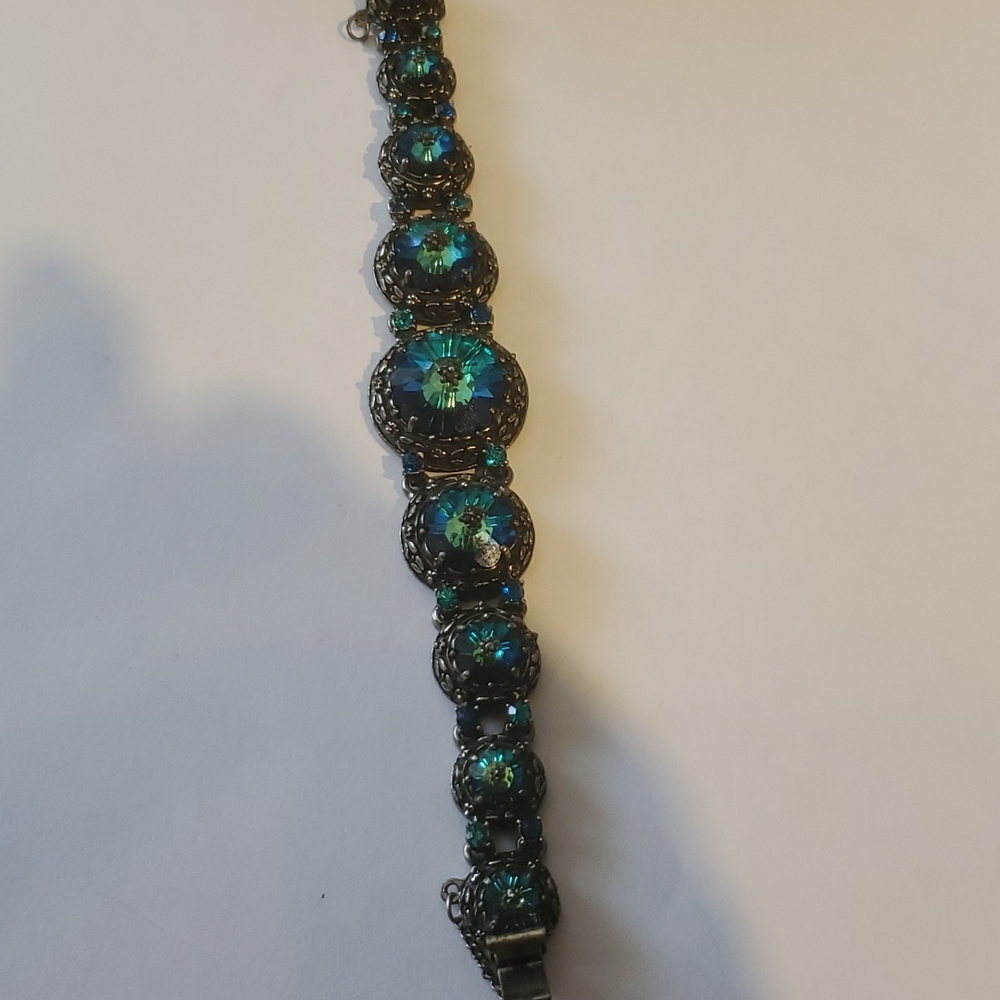 Weiss antique bracelet